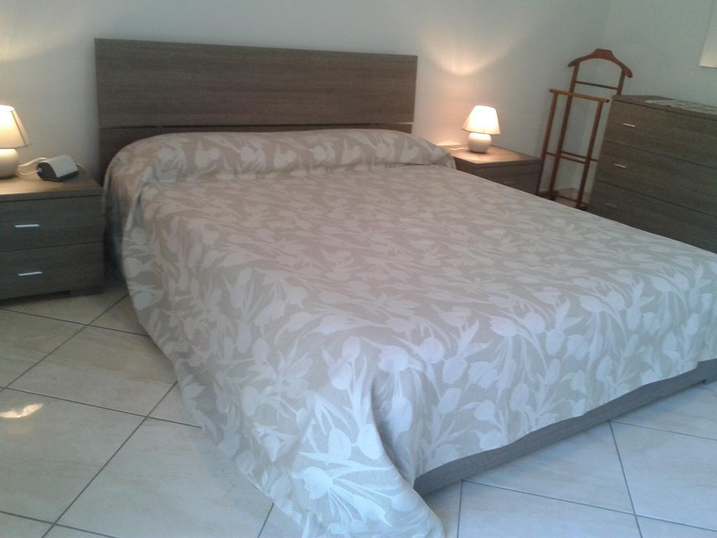 Casa Azalea Villa San Siro  Cameră foto