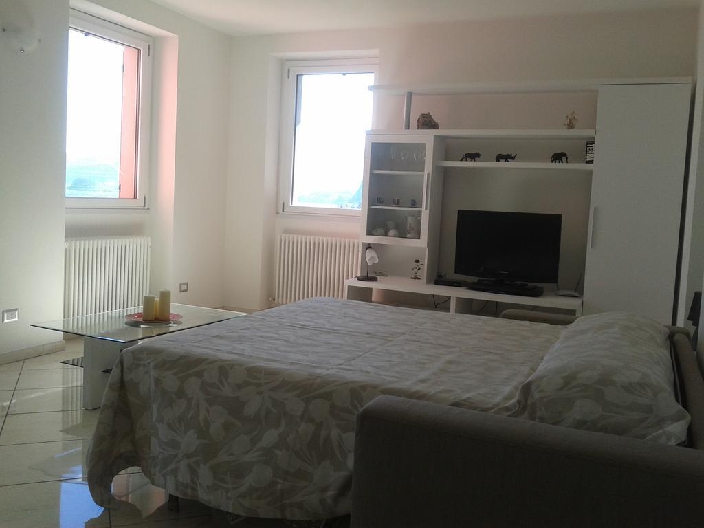 Casa Azalea Villa San Siro  Cameră foto