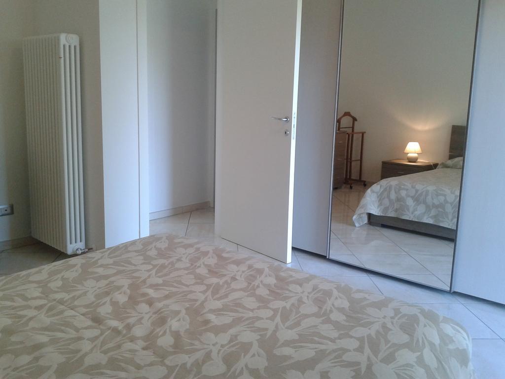Casa Azalea Villa San Siro  Cameră foto